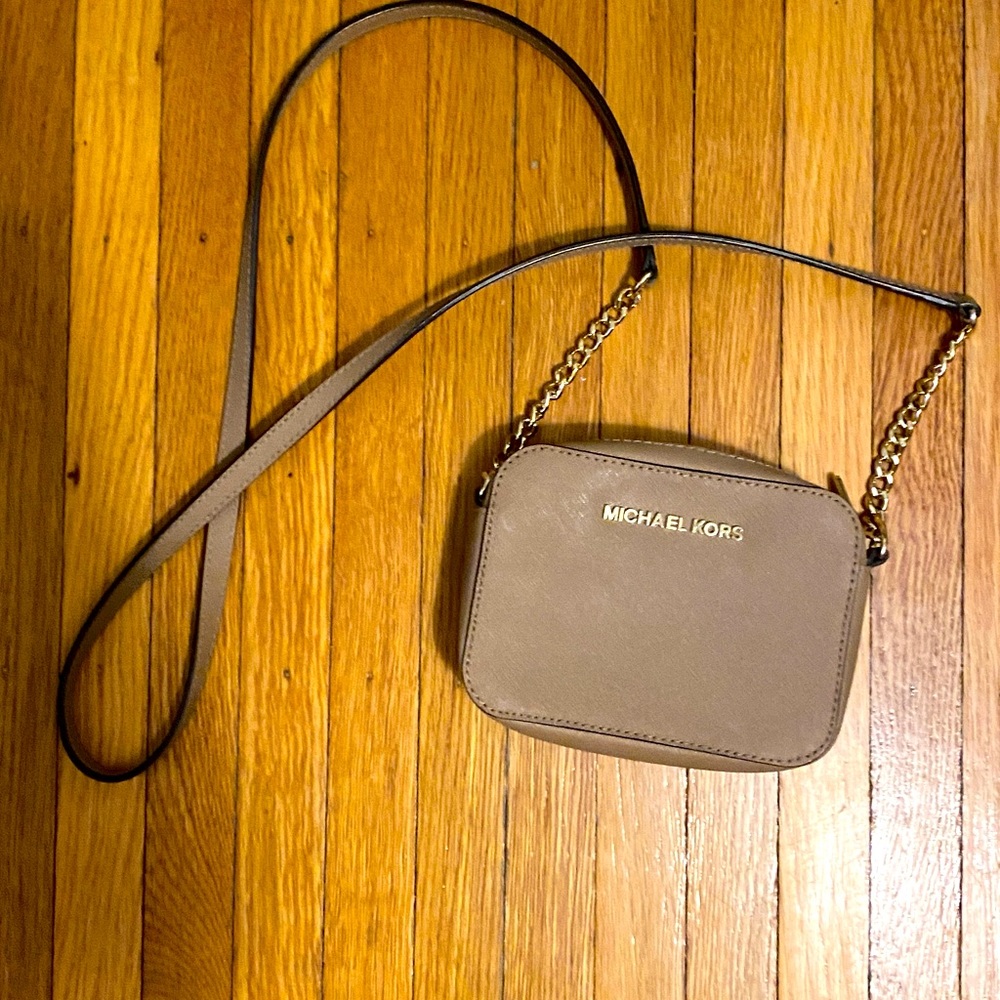 Michael Kors Crossbody